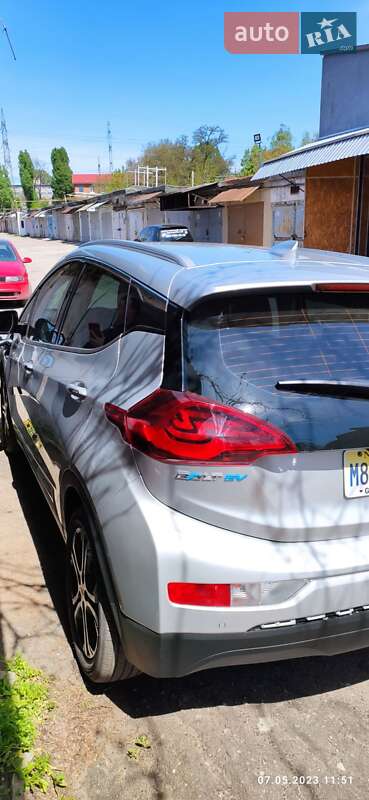 Хэтчбек Chevrolet Bolt EV 2020 в Днепре фото 16 Хэтчбек Chevrolet Bolt EV 2020 в Днепре