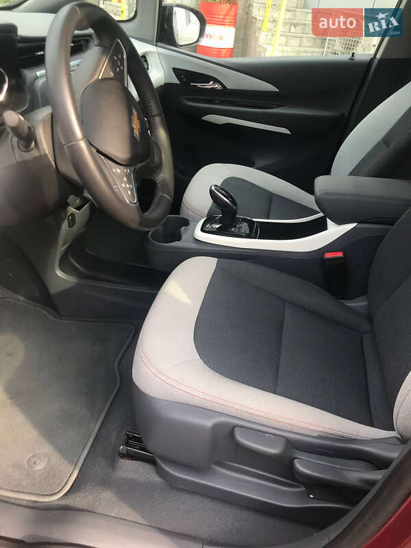 Хэтчбек Chevrolet Bolt EV 2020 в Чернигове