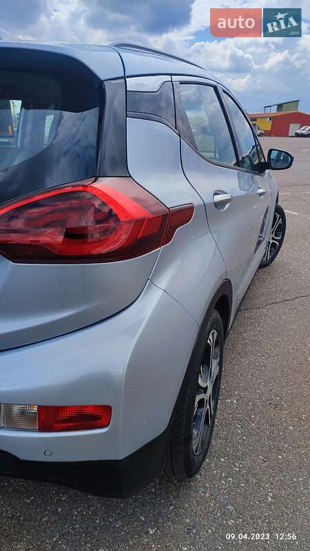 Хэтчбек Chevrolet Bolt EV 2017 в Одессе фото 13 Хэтчбек Chevrolet Bolt EV 2017 в Одессе