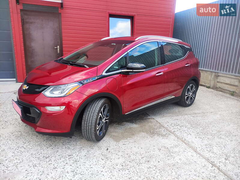 Хэтчбек Chevrolet Bolt EV 2017 в Киеве