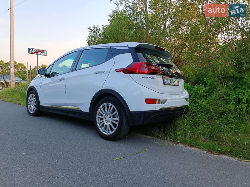 Хетчбек Chevrolet Bolt EV 2020 в Львові