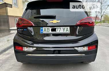 Хэтчбек Chevrolet Bolt EV 2020 в 