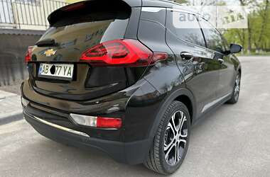 Хэтчбек Chevrolet Bolt EV 2020 в 