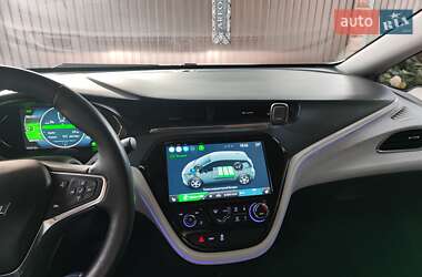 Хэтчбек Chevrolet Bolt EV 2017 в Киеве