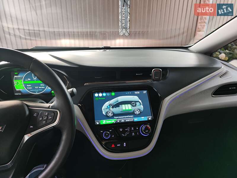 Хетчбек Chevrolet Bolt EV 2017 в Києві