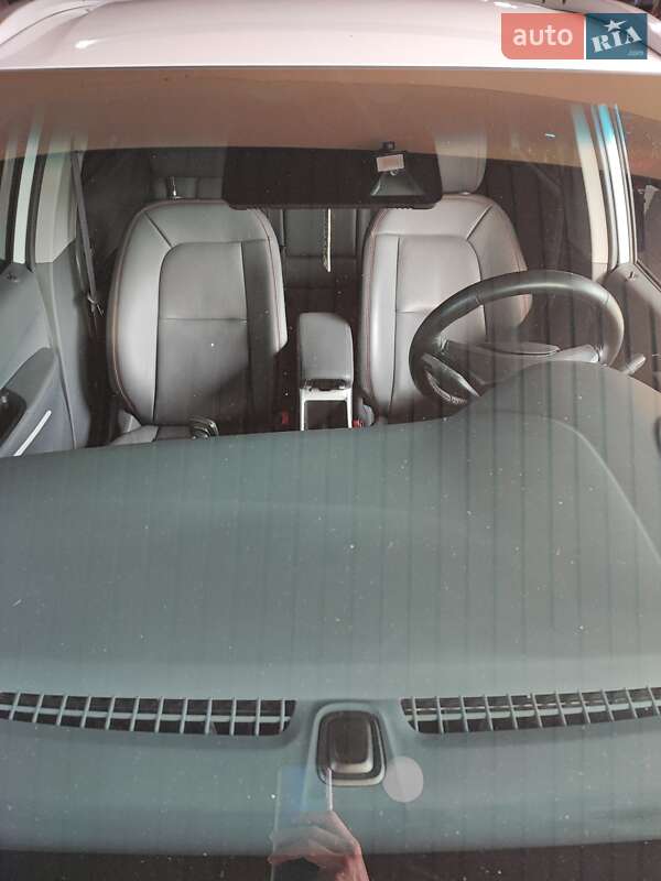 Хетчбек Chevrolet Bolt EV 2017 в Києві