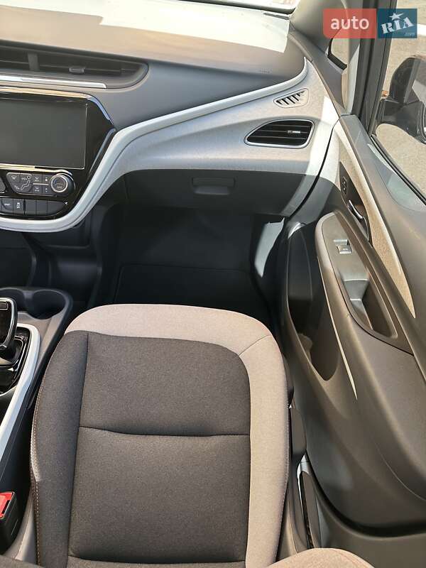 Хэтчбек Chevrolet Bolt EV 2019 в Одессе