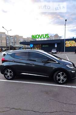 Хетчбек Chevrolet Bolt EV 2019 в Києві