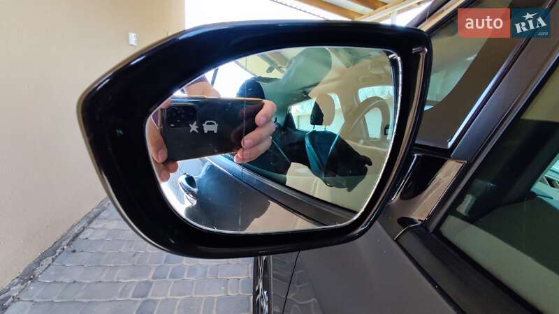 Хэтчбек Chevrolet Bolt EV 2016 в Южноукраинске