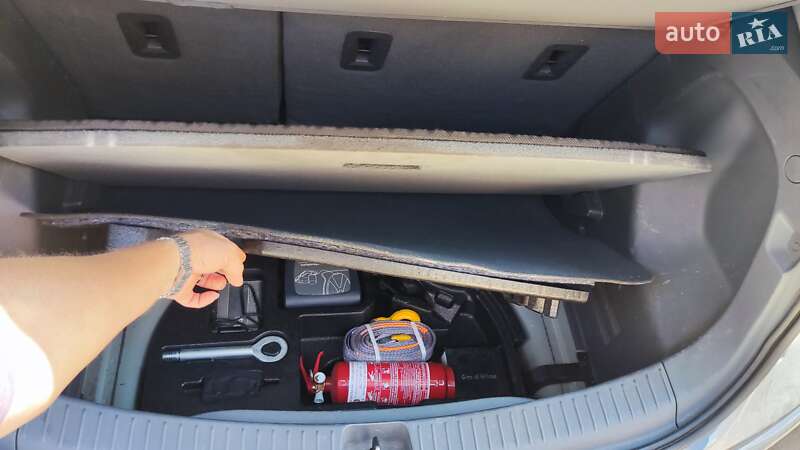 Хэтчбек Chevrolet Bolt EV 2016 в Южноукраинске