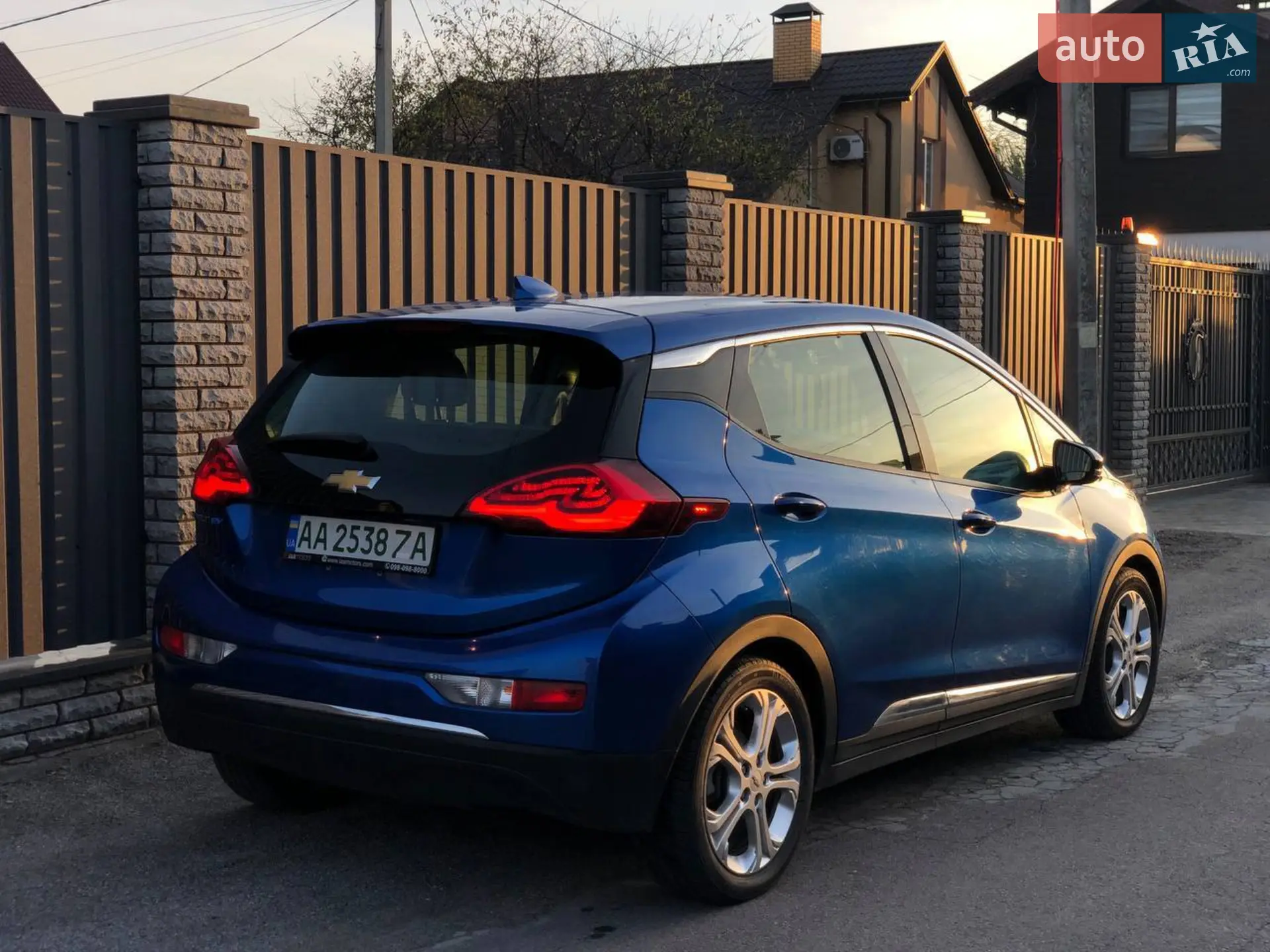 2017 Chevrolet Bolt EUV - мініатюра 3