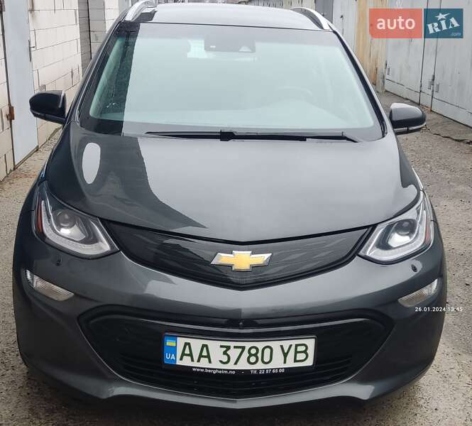 Хэтчбек Chevrolet Bolt EV 2019 в Киеве