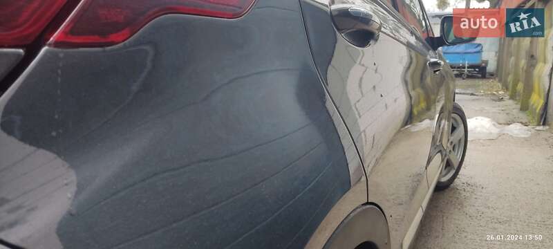 Хэтчбек Chevrolet Bolt EV 2019 в Киеве