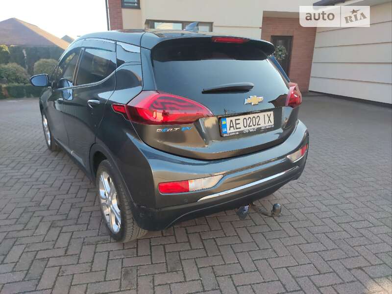 Хэтчбек Chevrolet Bolt EV 2020 в Днепре