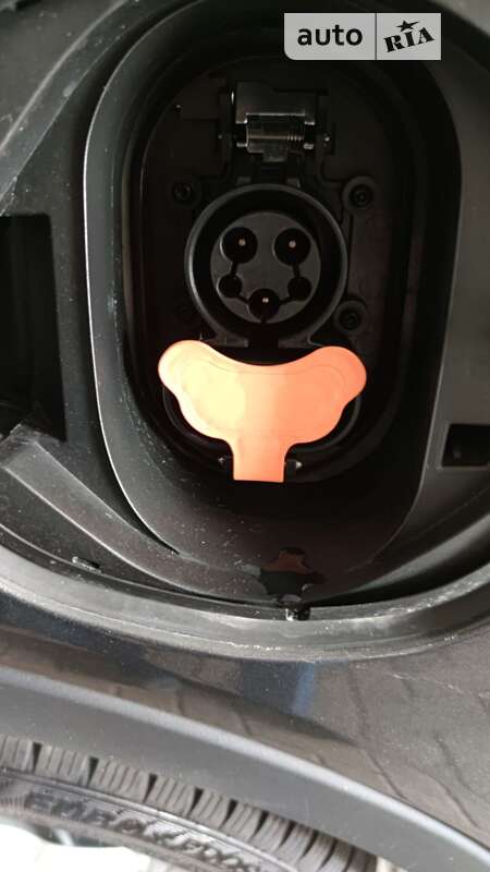 Хэтчбек Chevrolet Bolt EV 2020 в Днепре