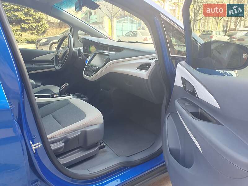 Хетчбек Chevrolet Bolt EV 2017 в Запоріжжі