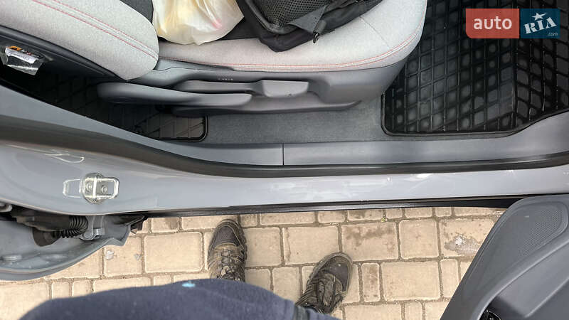 Хэтчбек Chevrolet Bolt EV 2020 в Николаеве