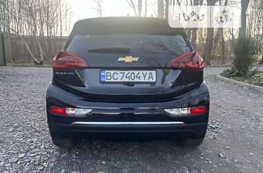 Хэтчбек Chevrolet Bolt EV 2020 в 