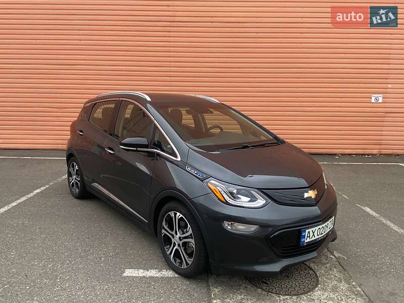 Хэтчбек Chevrolet Bolt EV 2021 в Киеве