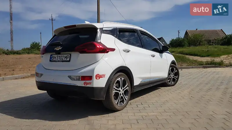 Chevrolet Bolt EV 2017 VIN 1G1FX6S02H4175188 фото оголошення 13 з 34
