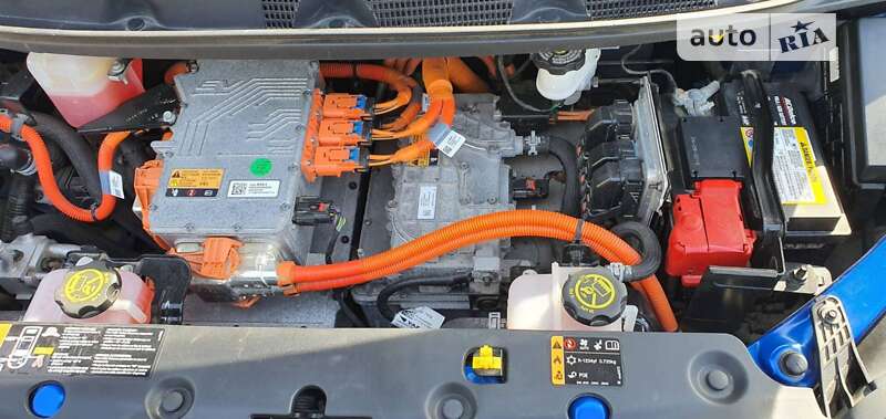 Хэтчбек Chevrolet Bolt EV 2017 в Полтаве