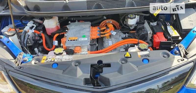 Хэтчбек Chevrolet Bolt EV 2017 в Полтаве