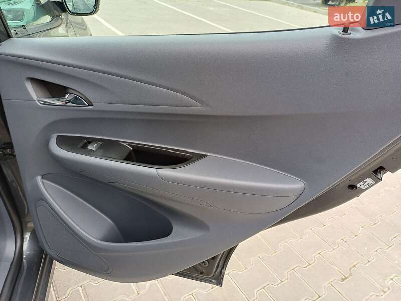Хэтчбек Chevrolet Bolt EV 2017 в Тернополе