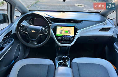 Хэтчбек Chevrolet Bolt EV 2017 в 