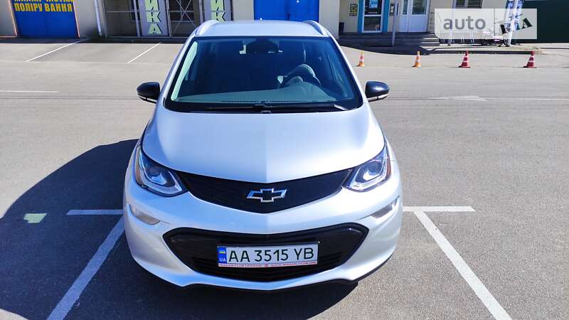 Хэтчбек Chevrolet Bolt EV 2020 в Вишневом