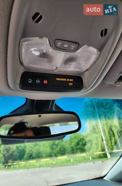 Хэтчбек Chevrolet Bolt EV 2023 в 