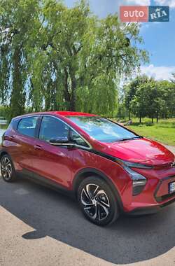 Хэтчбек Chevrolet Bolt EV 2023 в 
