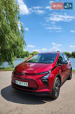 Хэтчбек Chevrolet Bolt EV 2023 в 