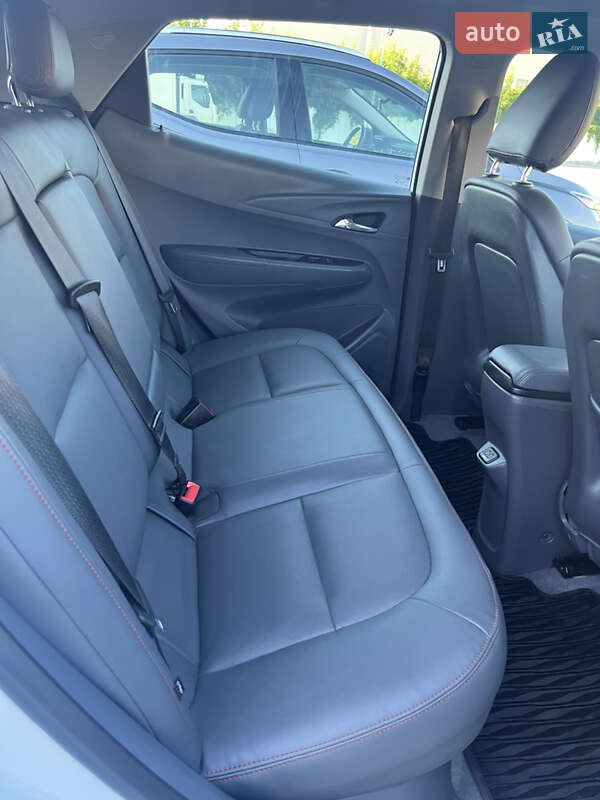 Хэтчбек Chevrolet Bolt EV 2021 в Павлограде