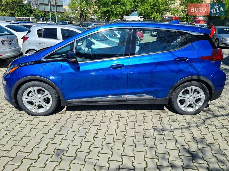 Хэтчбек Chevrolet Bolt EV 2017 в Черновцах