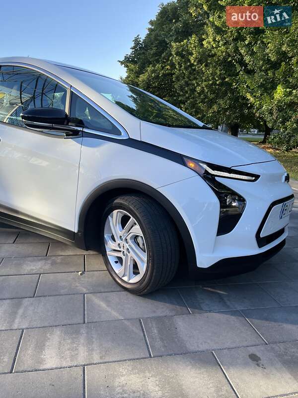 Хетчбек Chevrolet Bolt EV 2022 в Полтаві