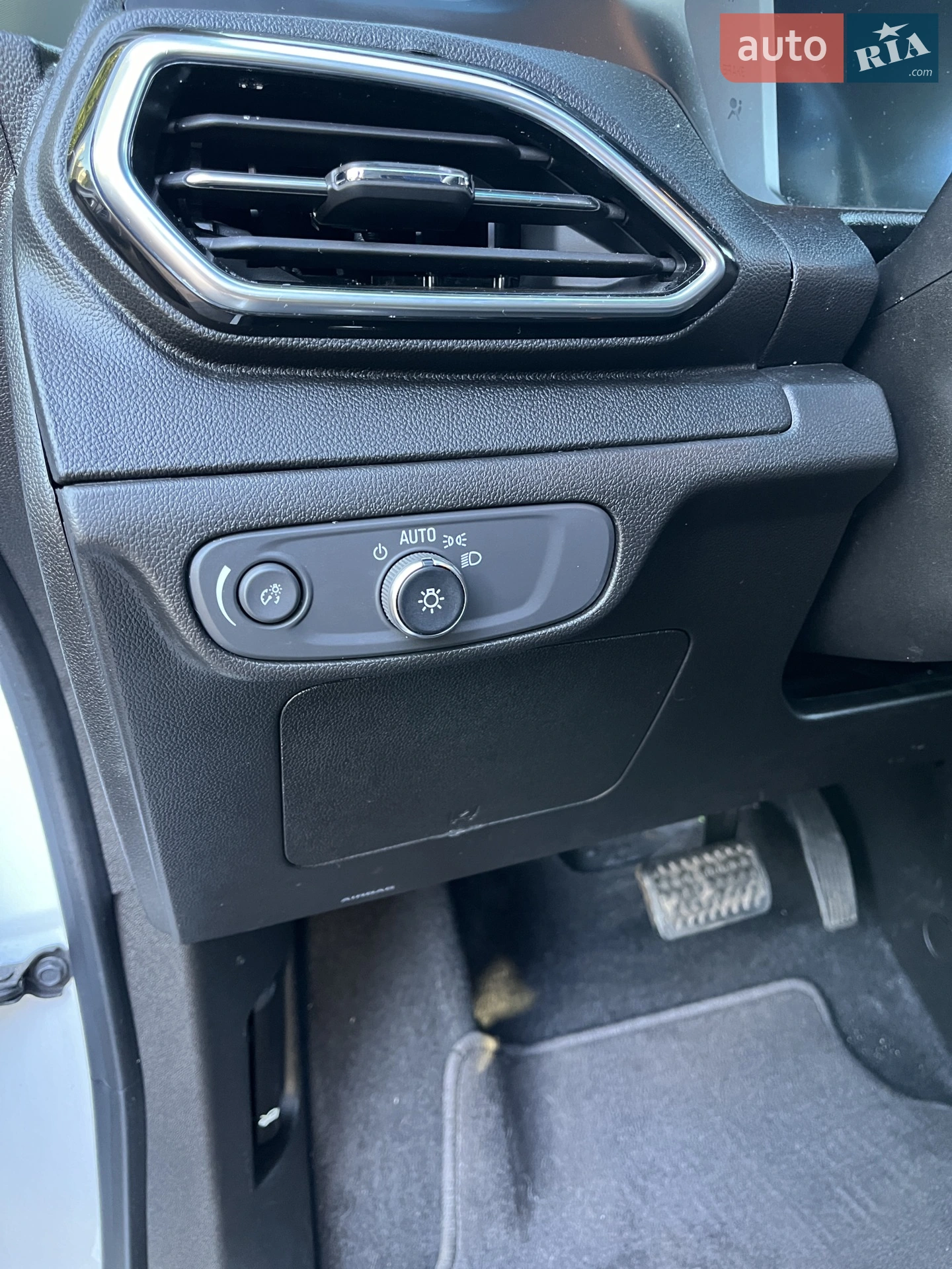 2022 Chevrolet Bolt EUV - мініатюра 15