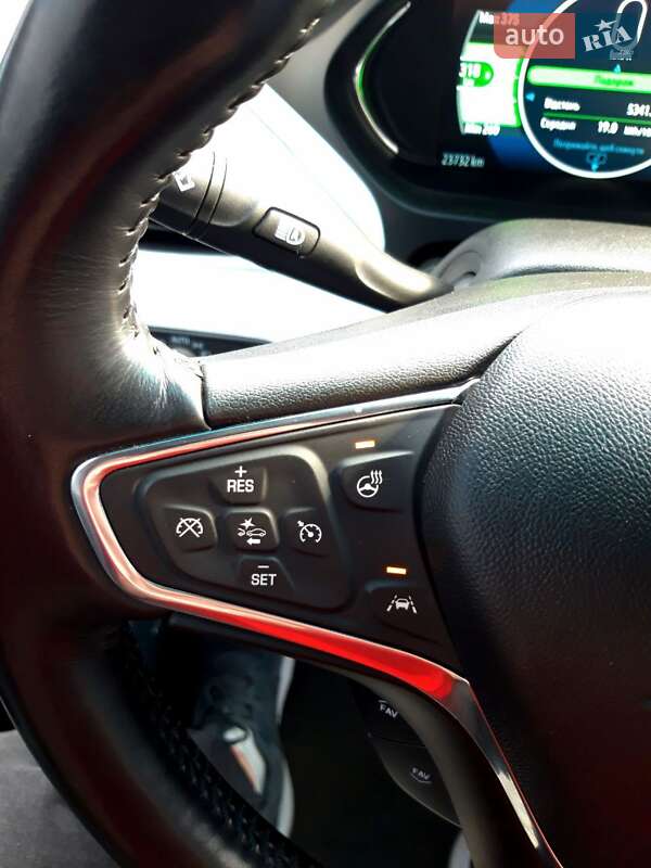 Хэтчбек Chevrolet Bolt EV 2020 в Полтаве