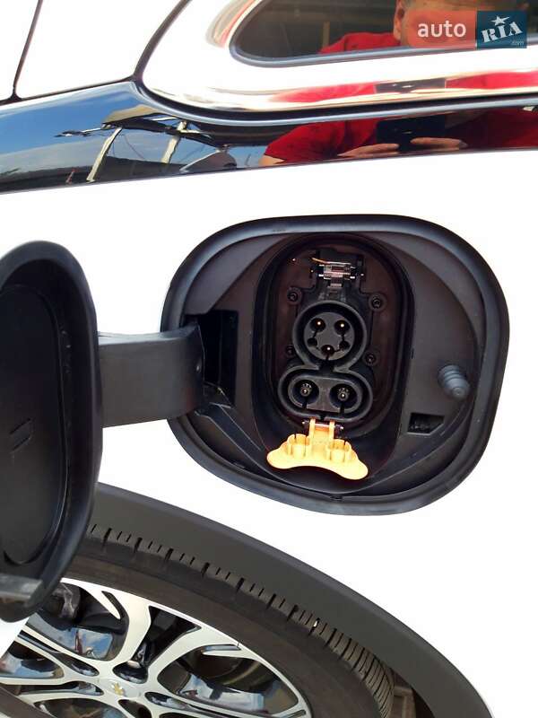 Хэтчбек Chevrolet Bolt EV 2020 в Полтаве