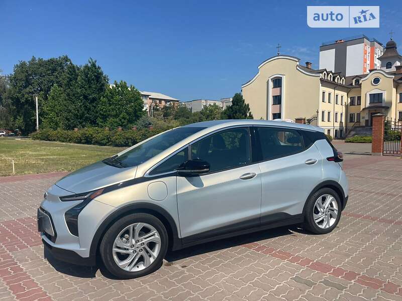 Хетчбек Chevrolet Bolt EV 2022 в Києві