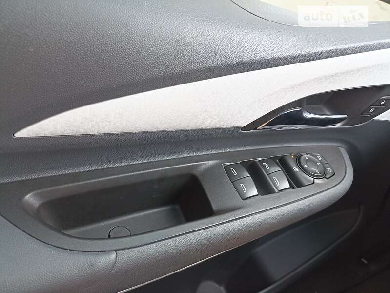 Хэтчбек Chevrolet Bolt EV 2019 в Дрогобыче фото 27 Хэтчбек Chevrolet Bolt EV 2019 в Дрогобыче