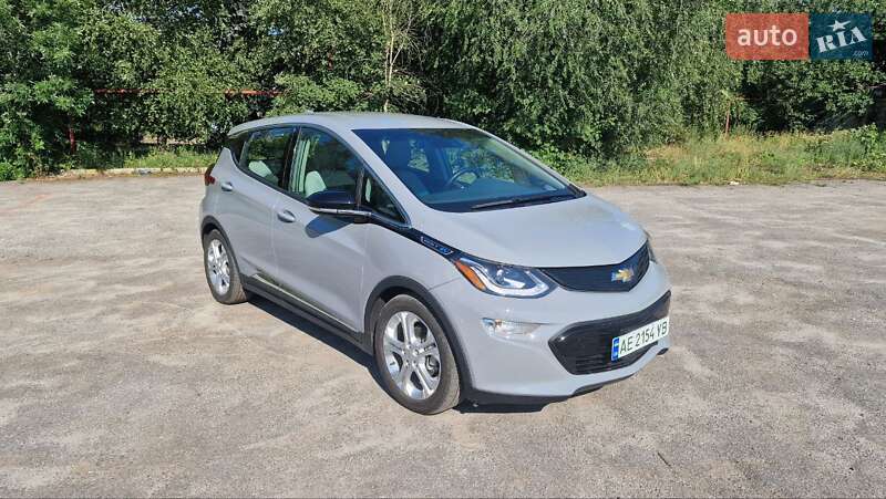 Хэтчбек Chevrolet Bolt EV 2020 в Днепре фото 3 Хэтчбек Chevrolet Bolt EV 2020 в Днепре