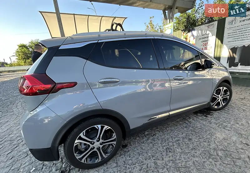 Chevrolet Bolt EV 2020 VIN 1G1FZ6S07L4143906 фото оголошення 13 з 46