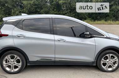 Хэтчбек Chevrolet Bolt EV 2017 в Днепре