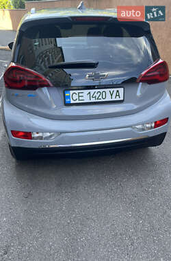 Хэтчбек Chevrolet Bolt EV 2018 в 