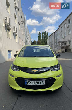 Хэтчбек Chevrolet Bolt EV 2018 в 