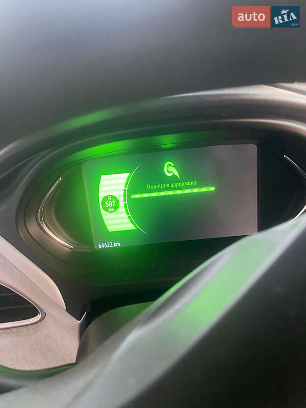 Хэтчбек Chevrolet Bolt EV 2018 в Харькове фото 18 Хэтчбек Chevrolet Bolt EV 2018 в Харькове