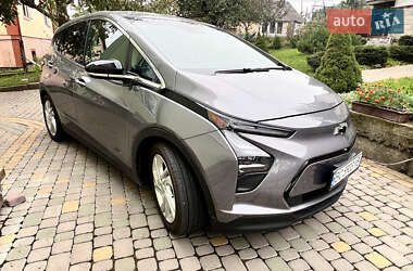 Хэтчбек Chevrolet Bolt EV 2022 в 
