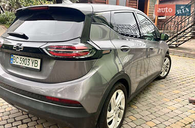 Хэтчбек Chevrolet Bolt EV 2022 в 