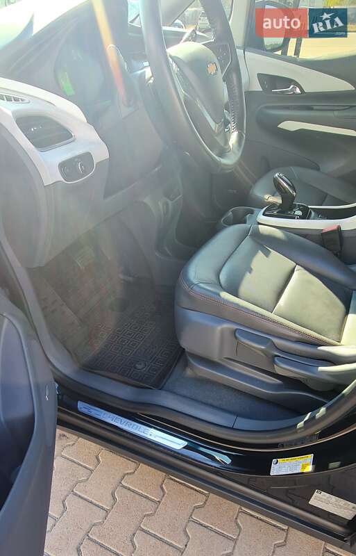 Хетчбек Chevrolet Bolt EV 2017 в Києві