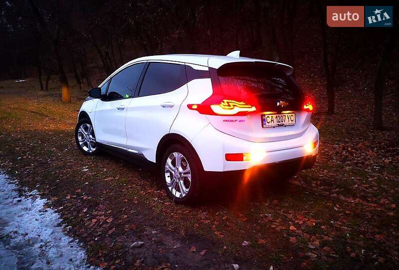 Хэтчбек Chevrolet Bolt EV 2019 в Львове
